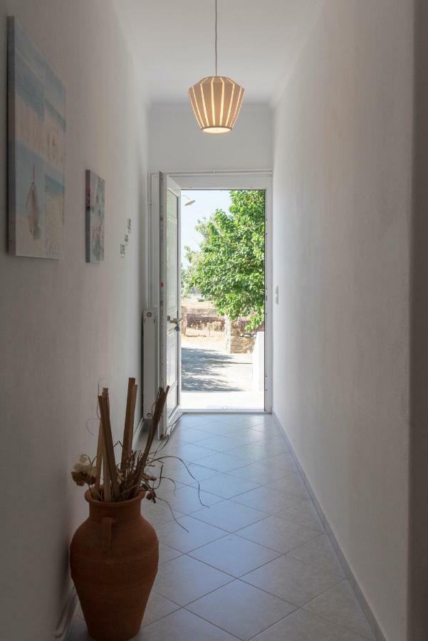 Villa Tonia Parasporos Buitenkant foto