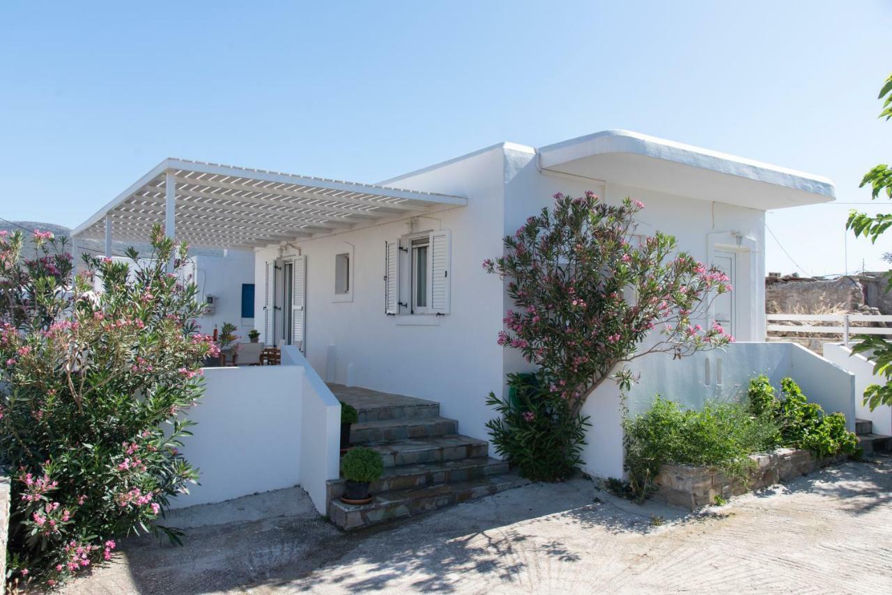 Villa Tonia Parasporos Buitenkant foto