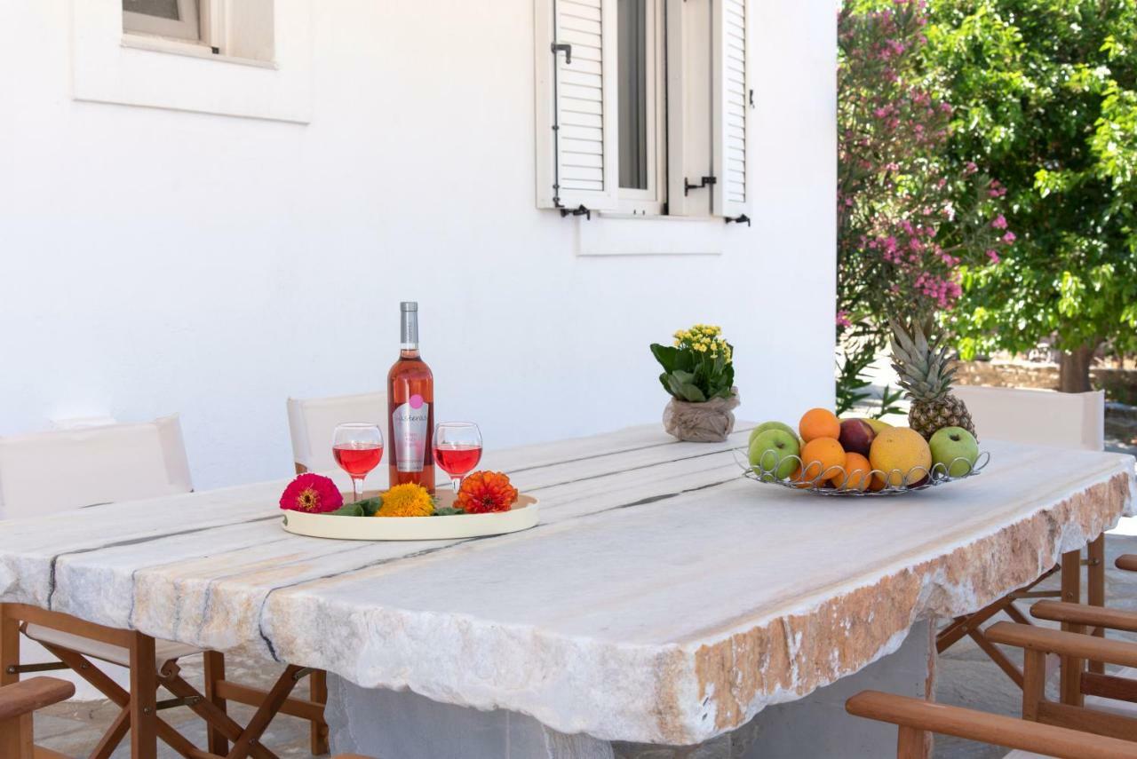 Villa Tonia Parasporos Buitenkant foto